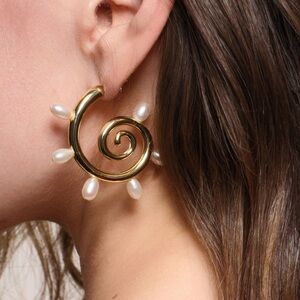 14K-Gold-Plated Hoop Earrings with pearls